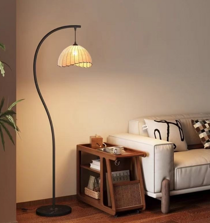 Internet-famous And Vintage S-shaped Crescent Floor Lamp Silent Wind